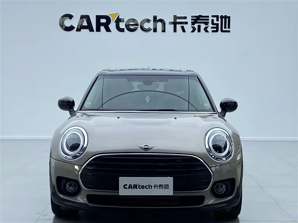 MINI CLUBMAN Facelift 1.5 T COOPER Connoisseur