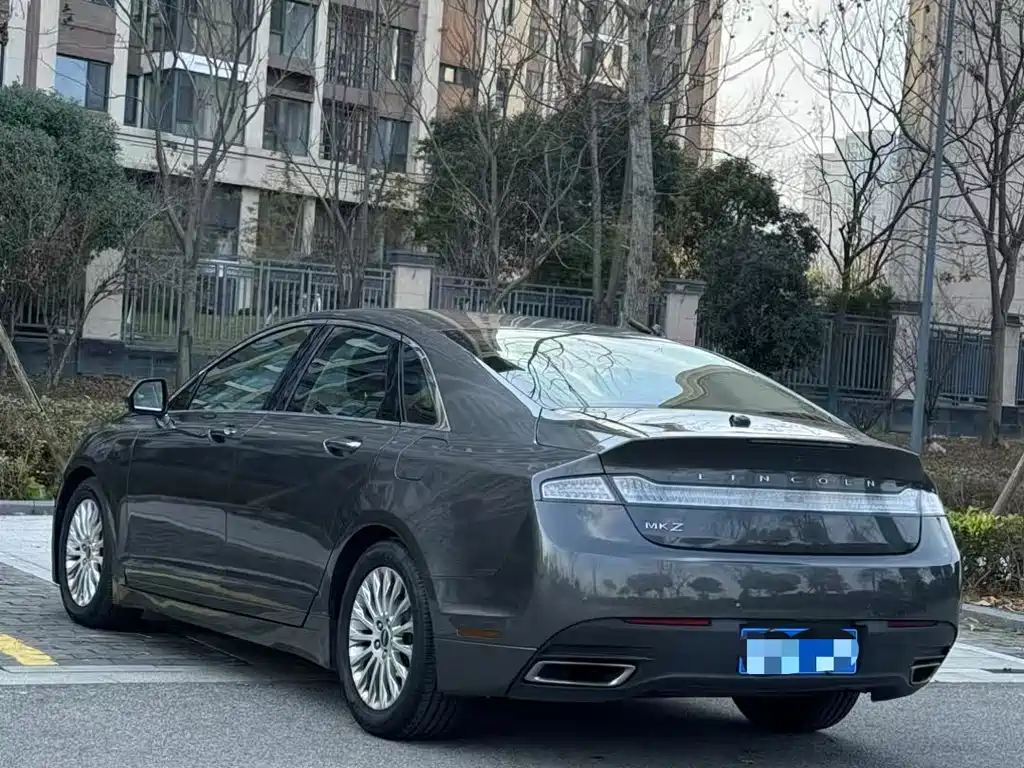 Lincoln MKZ 2.0 T Premium