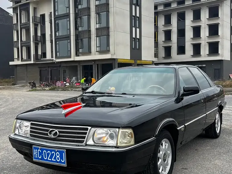 Hongqi Xinmingshi 1.8 L Olympic Star