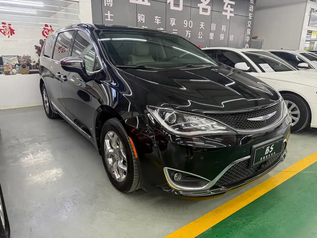 Pacifica (Import) 3.6 L Premium