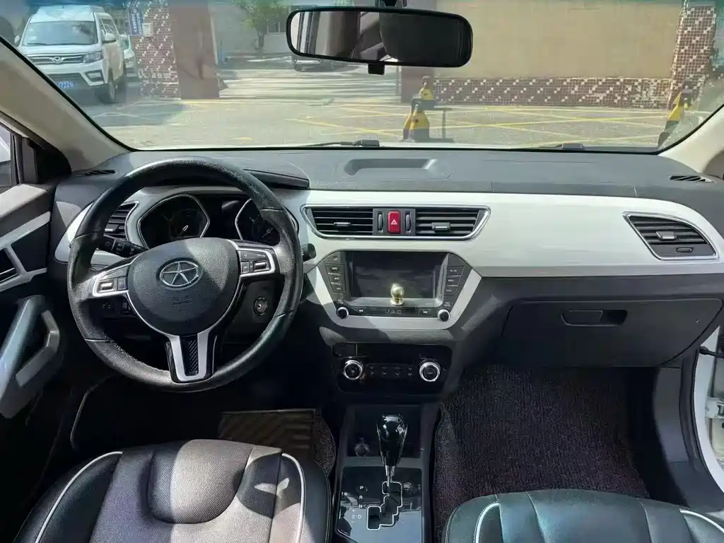 Refine S2 1.5 L CVT Luxury Smart