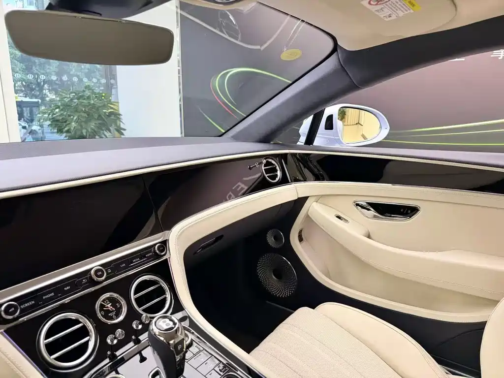 Continental GT PHEV GT Basic