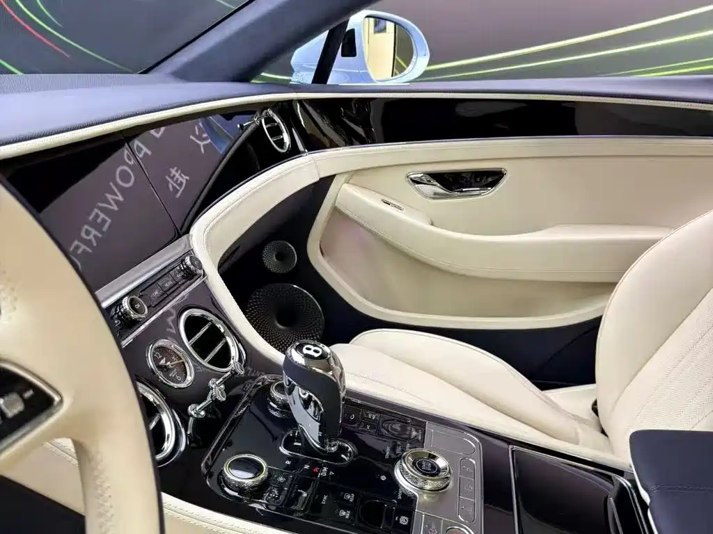 Continental GT PHEV GT Basic
