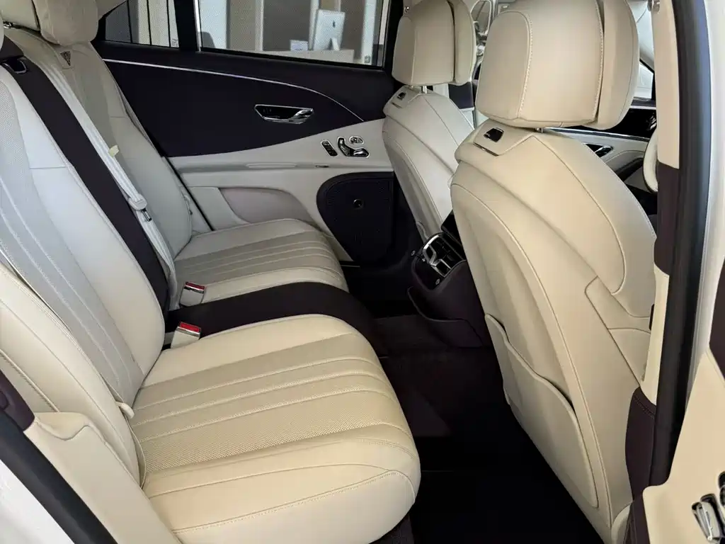 Flying Spur PHEV 4.0 T V8 Standard