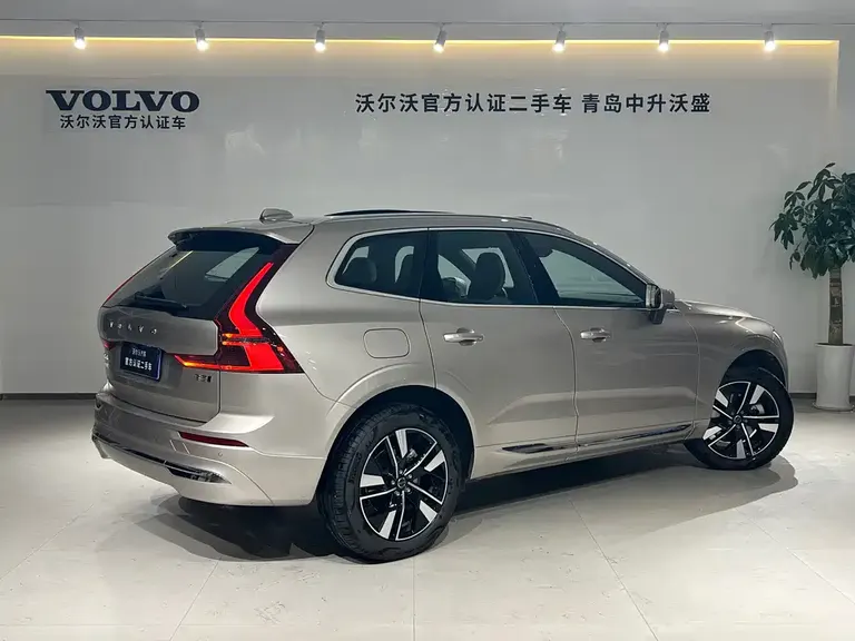 Volvo XC60 B5 4 WD Smart Vision Luxury