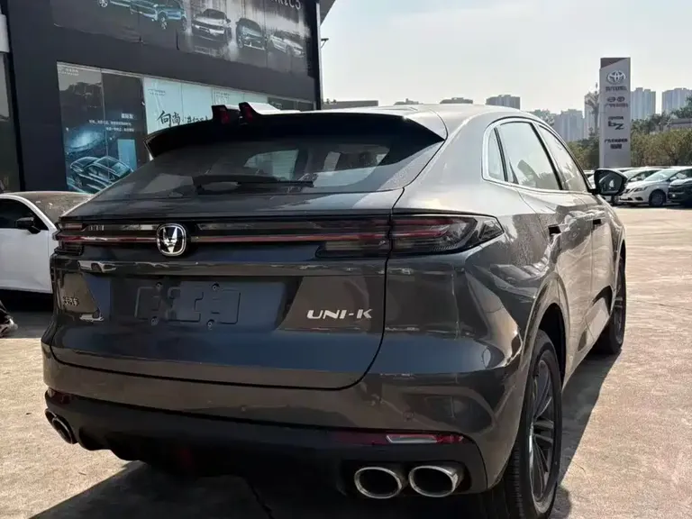 Changan UNI-K 2.0 T 2 WD Joy Style
