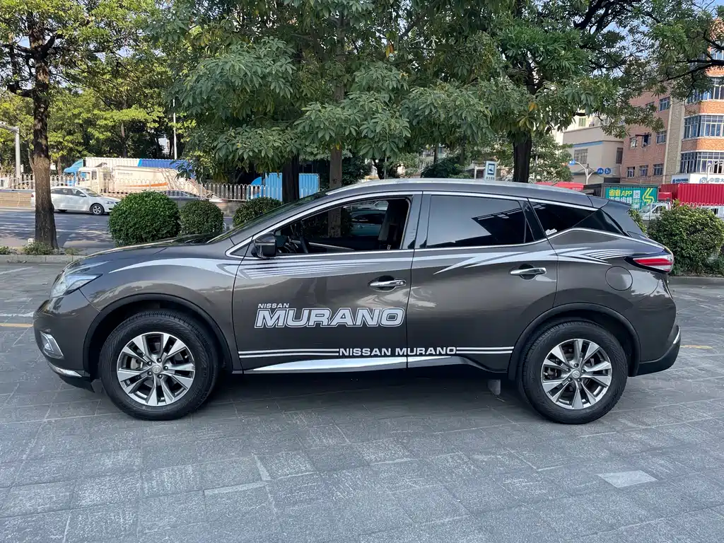 Murano 2.5 L XE 2 WD Elite