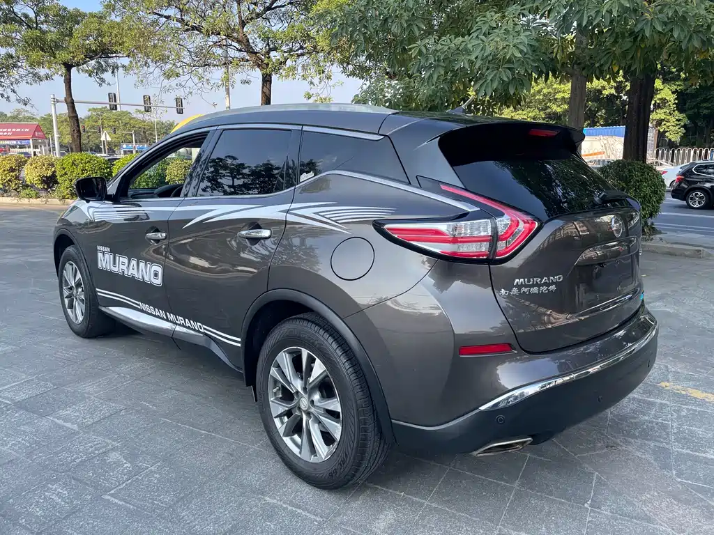 Murano 2.5 L XE 2 WD Elite