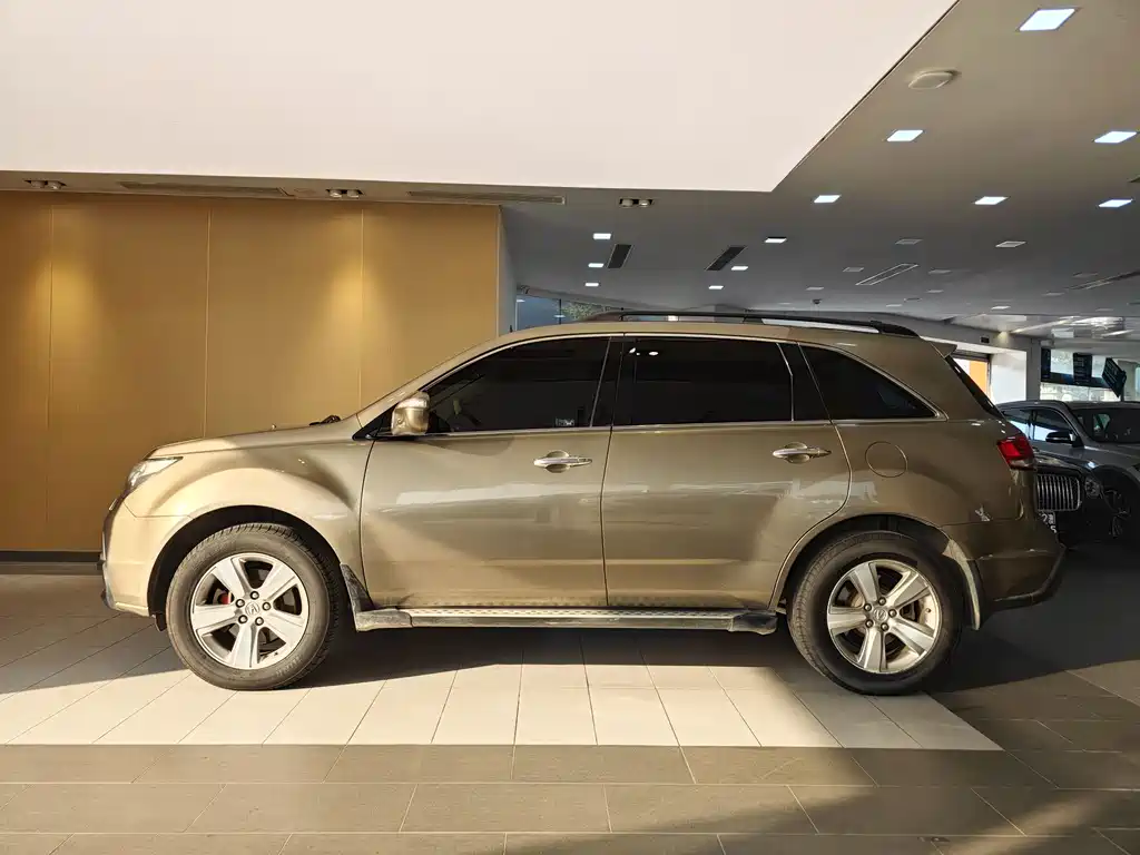 Acura MDX 3.7 Standard