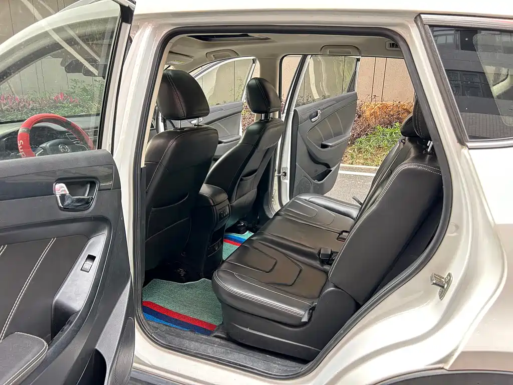 Fengguang 580 1.5 T Manual Comfort