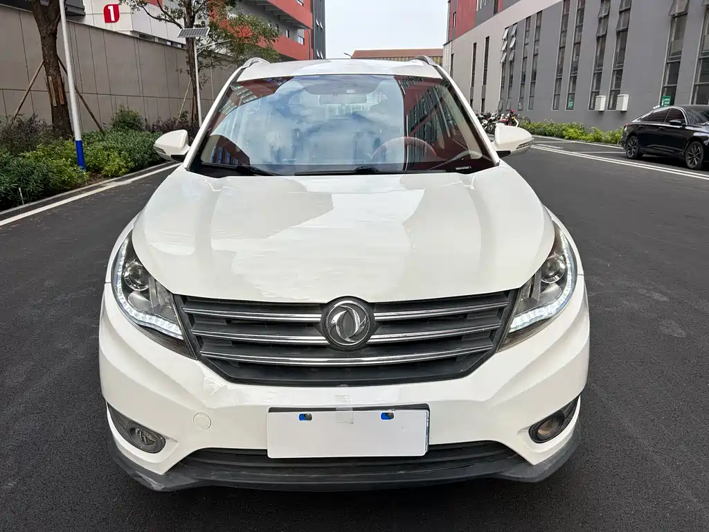 Fengguang 580 1.5 T Manual Comfort