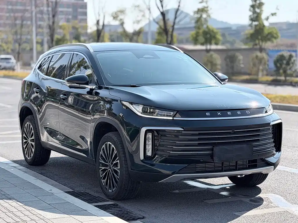 Exeed Lingyun 300 T 2 WD King