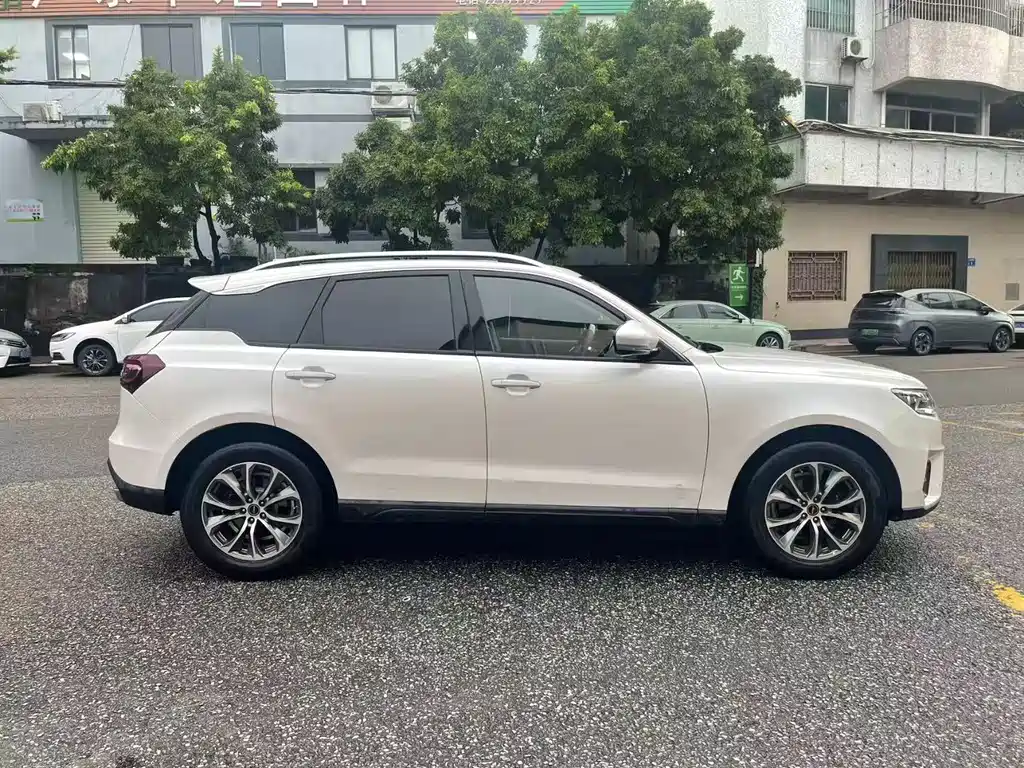 Zotye T600 1.5 T Auto Premium