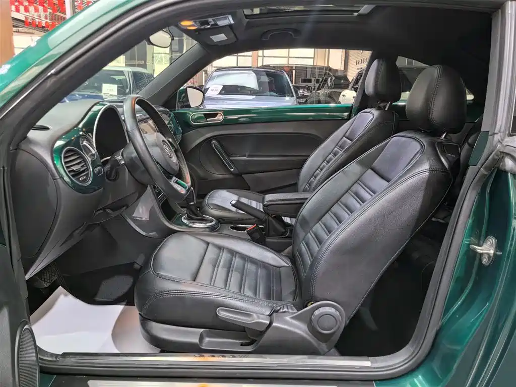 Beetle 180 TSI Florence Classic