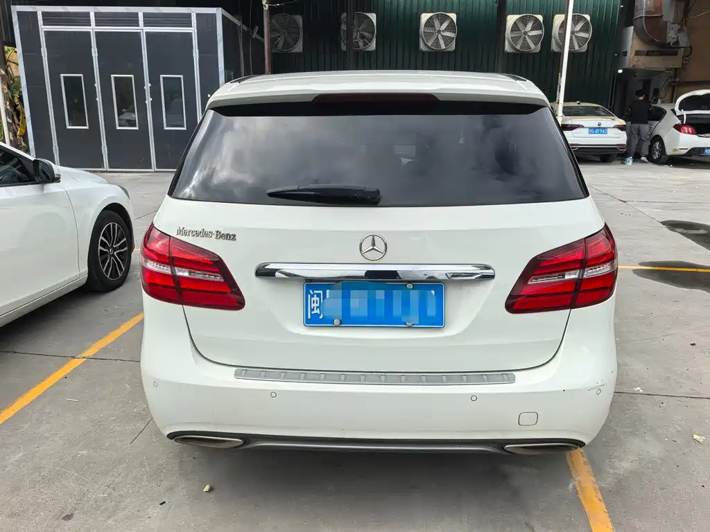 Mercedes-Benz B-Class B 200 Fashion