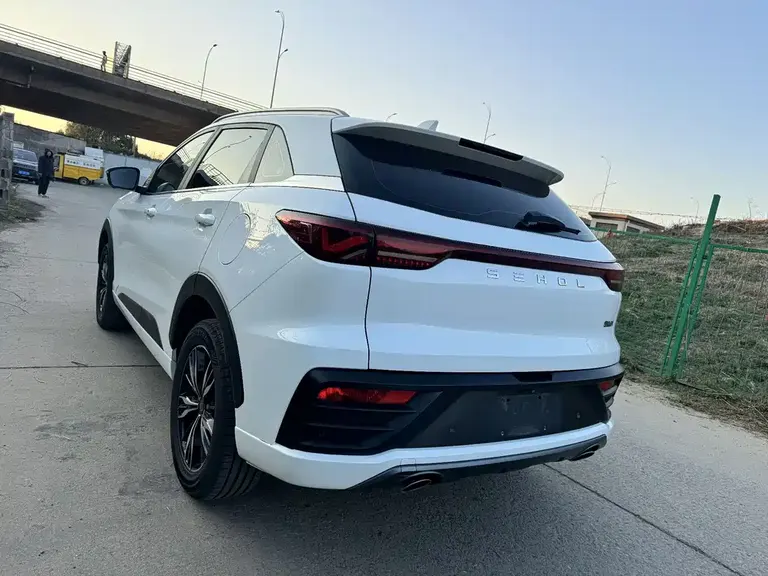 JAC Sehol QX 300 T DCT Light Chaser