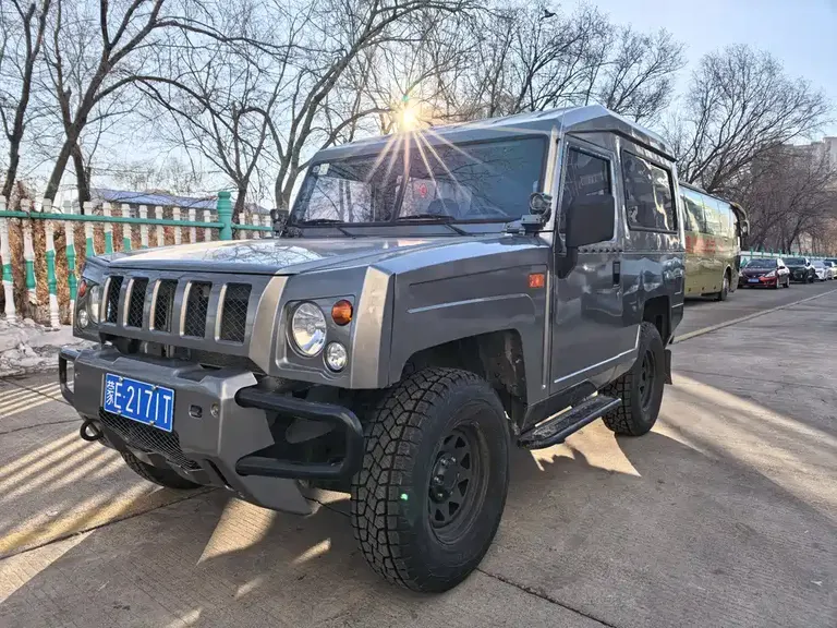 BAW Warrior 2.4 T 3-door 4 WD Gasoline CN-VI