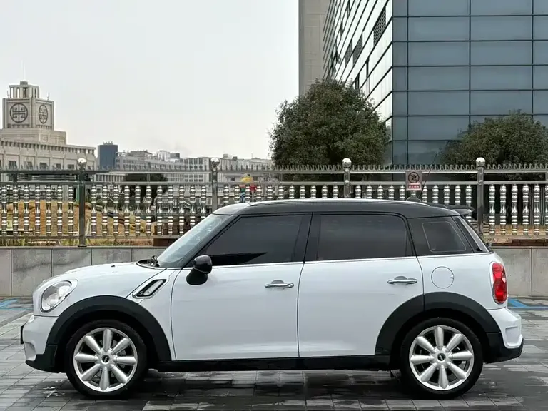 MINI COUNTRYMAN 1.6 T COOPER S