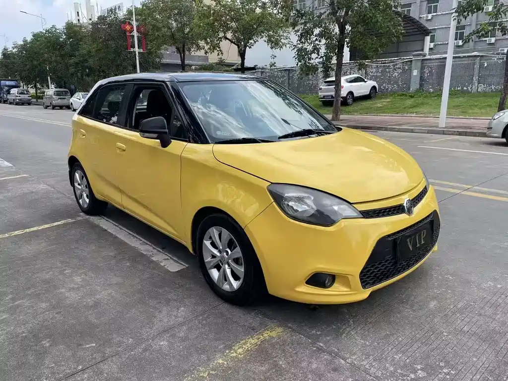 MG 3 1.5 L AMT Elite