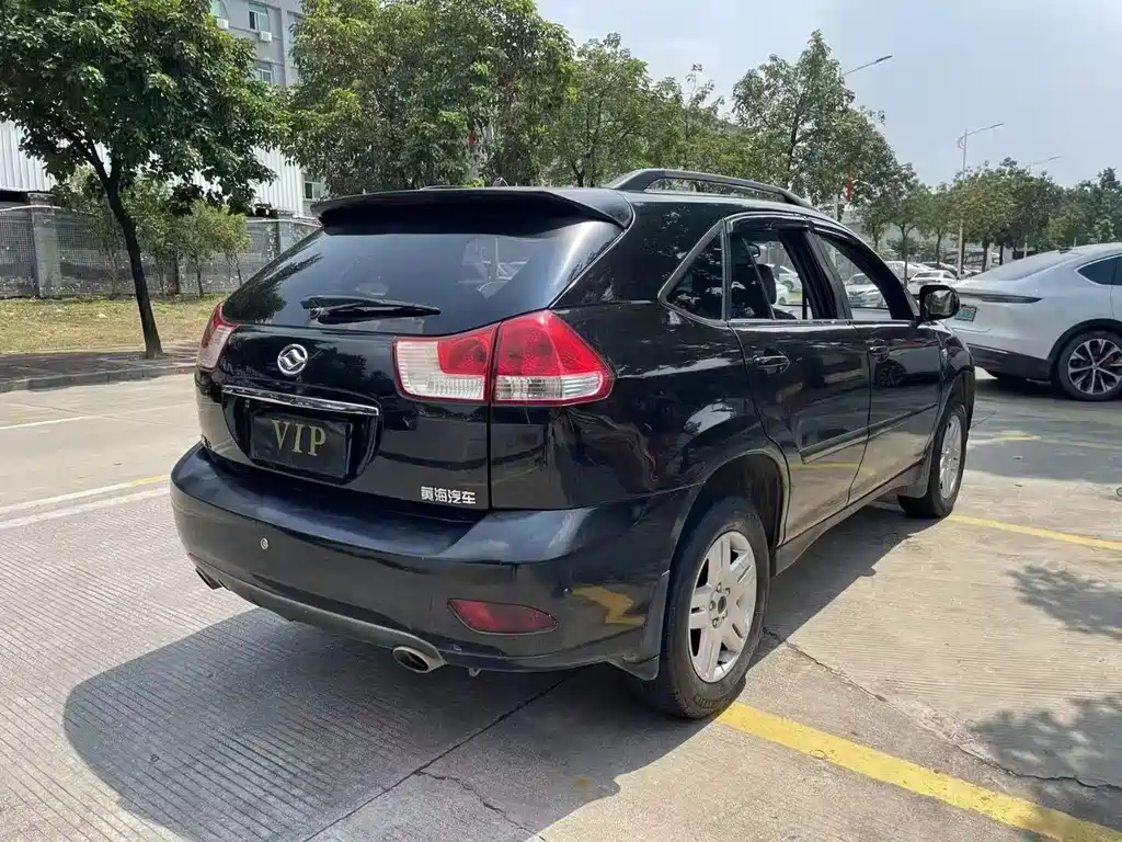 Qisheng V3 2.0 L Super Luxury