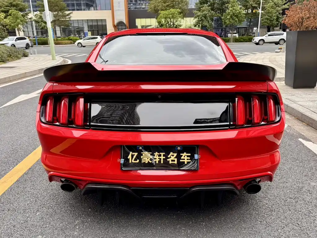 Mustang 2.3 T Performance