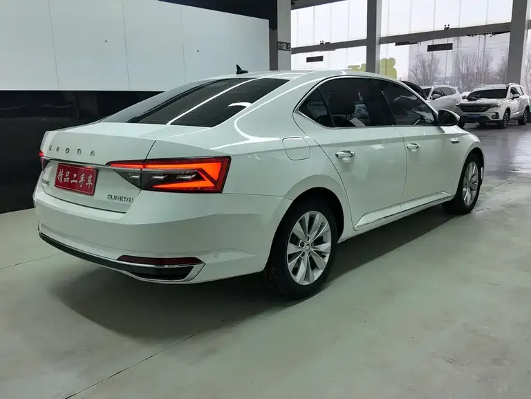 Skoda Superb TSI280 DSG Comfort