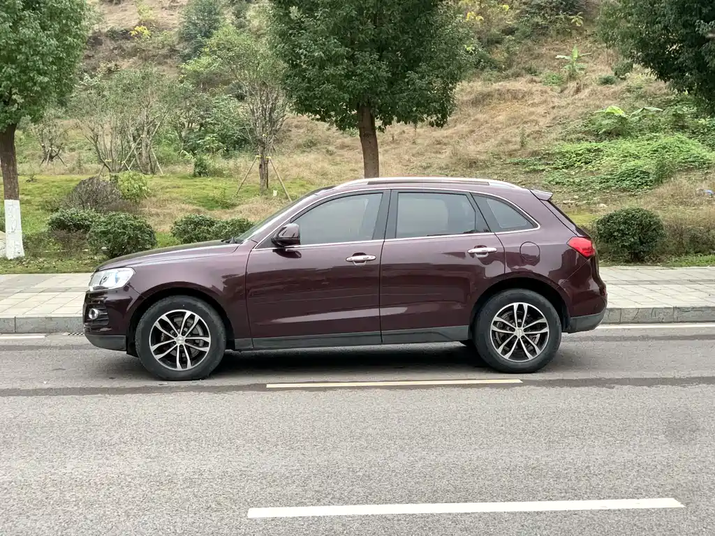 Zotye T600 2.0 T DCT Luxury