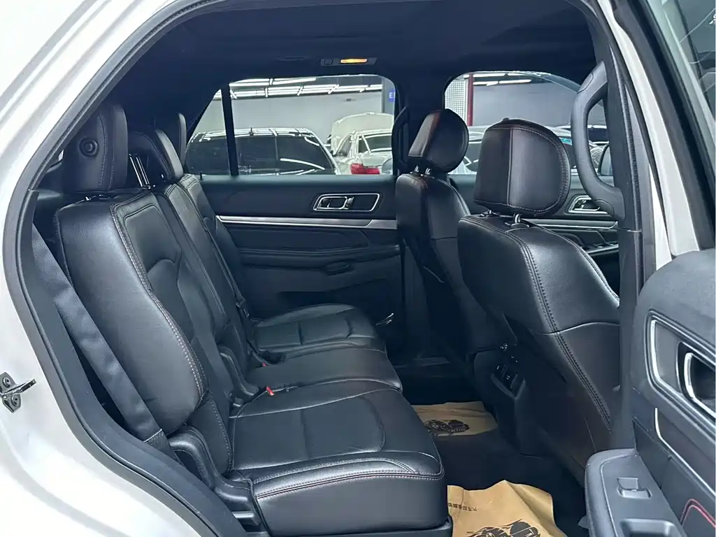 Explorer (Import) 3.5 T Sport
