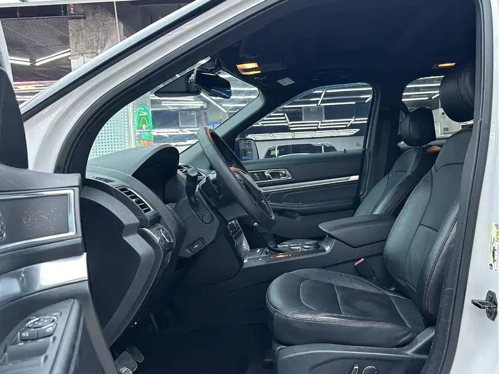 Explorer (Import) 3.5 T Sport