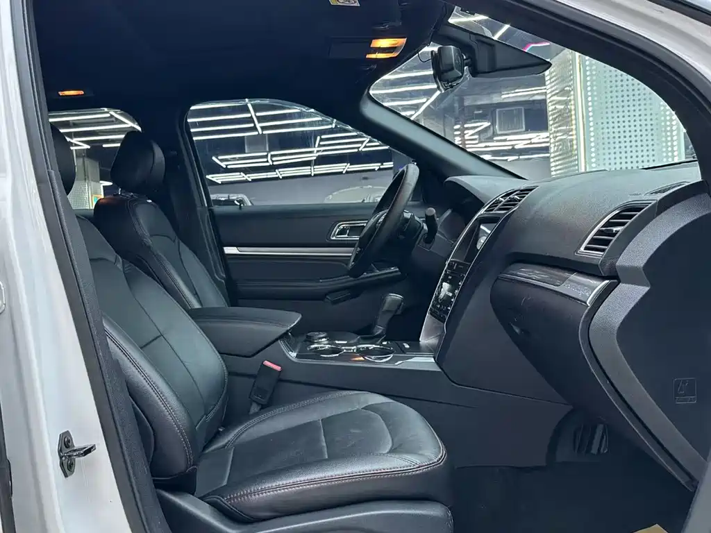 Explorer (Import) 3.5 T Sport
