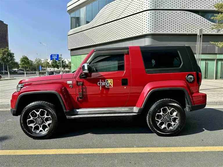 BAIC BJ40 2.0 T Auto 4 WD Tribute 2020 Swordsman