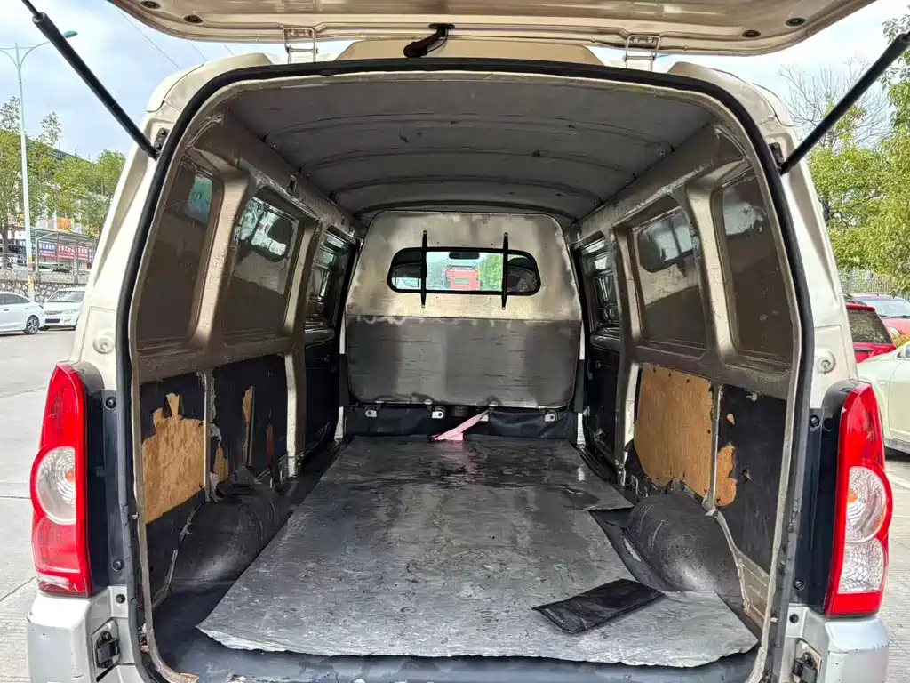 Wuling Rongguang 1.5 L Extended Basic Panel2-seatL3 C