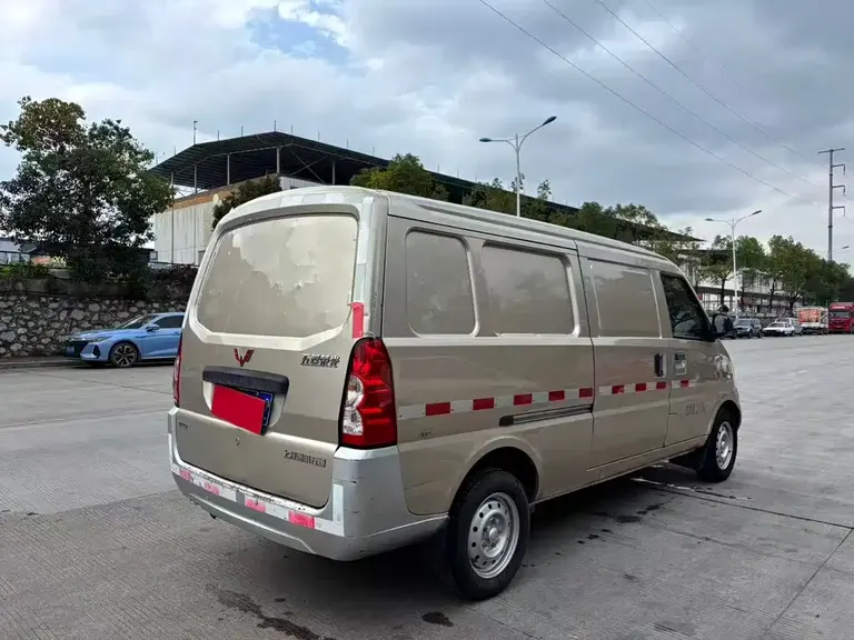 Wuling Rongguang 1.5 L Extended Basic Panel2-seatL3 C