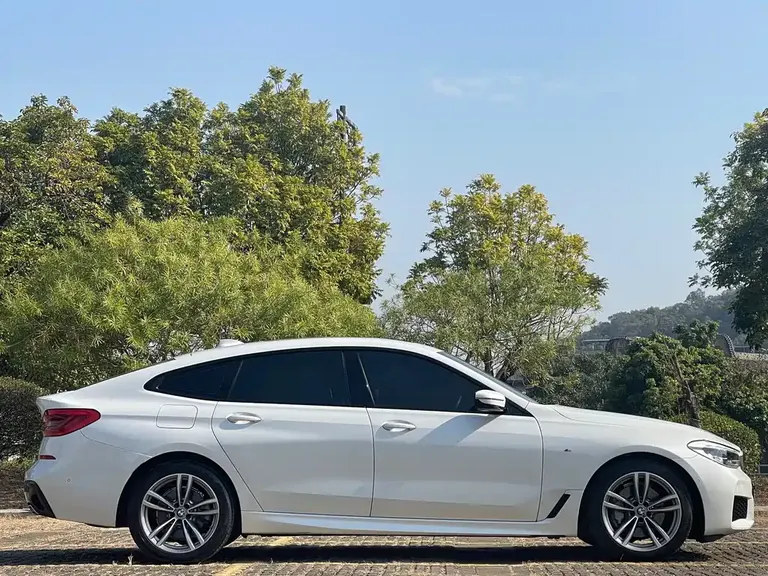 BMW 6 Series GT 630 i M Sport Package