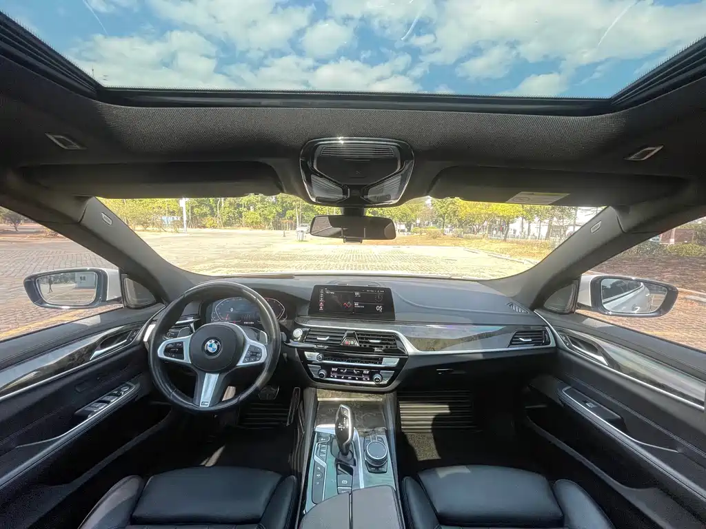 BMW 6 Series GT 630 i M Sport Package