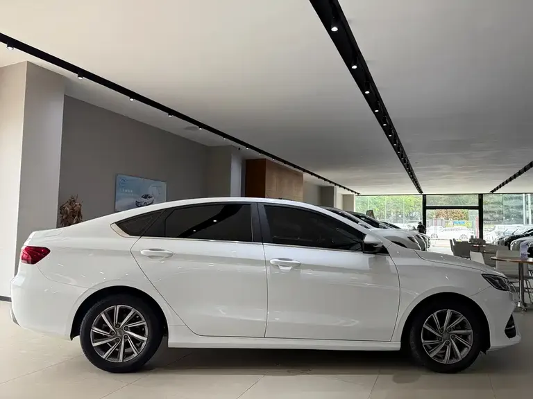 Geely Binrui 200 T DCT Colorful Speed