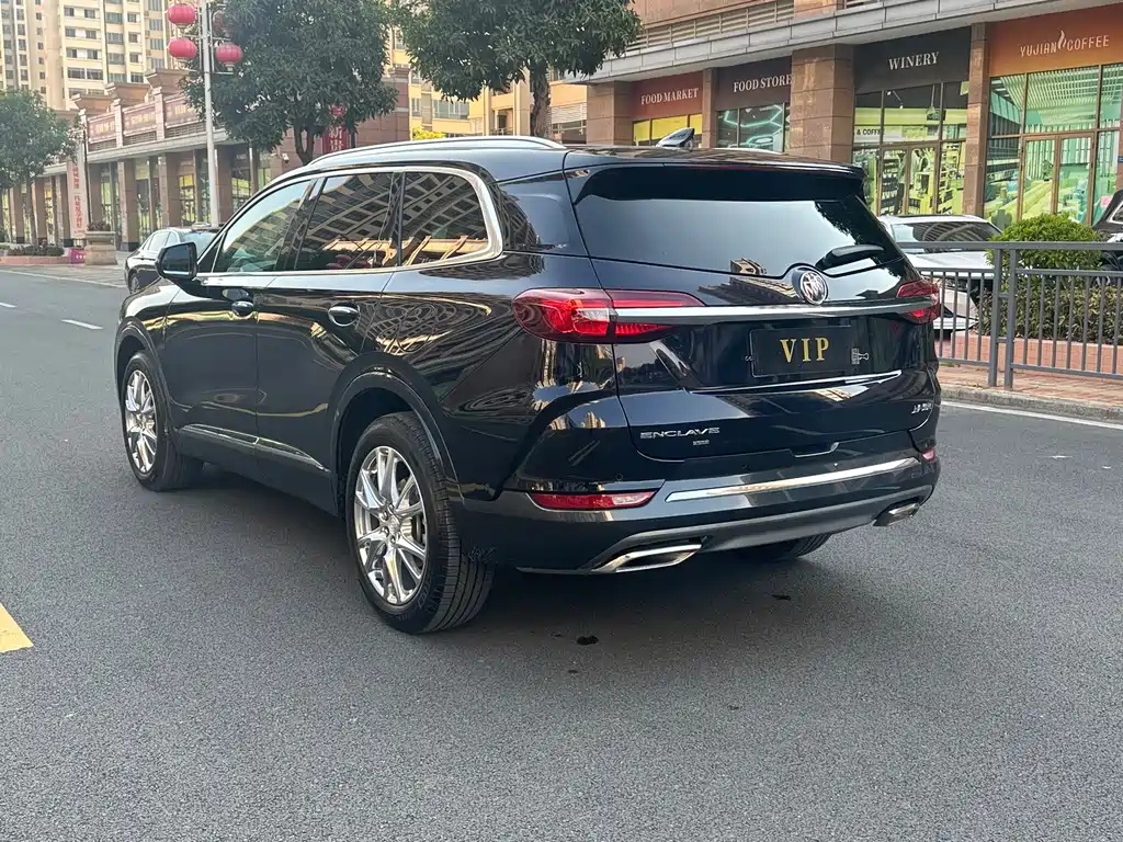 Enclave 652 T 4 WD Premium Flagship 6-seat