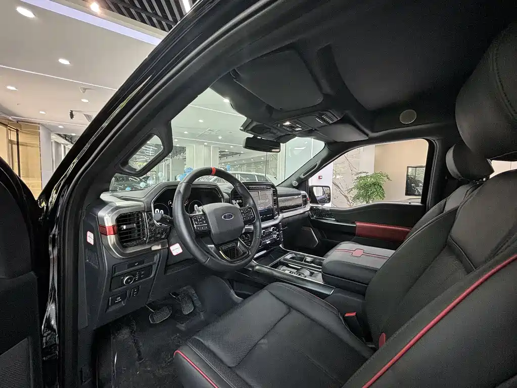 Juntian Brave 3.5 T Luxury High Roof Offroad