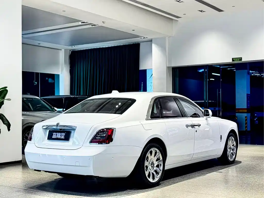 Ghost 6.7 T Standard Wheelbase