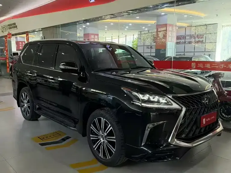 Lexus LX 570 Peak Special Edition