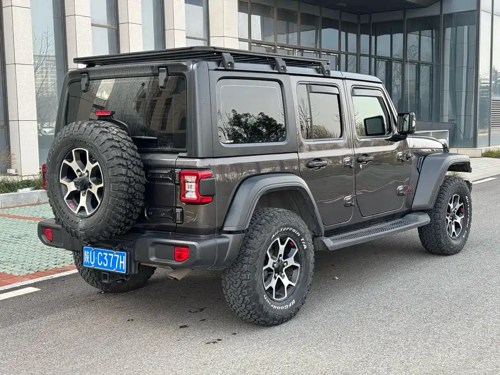Wrangler 2.0 T Rubicon 4-door