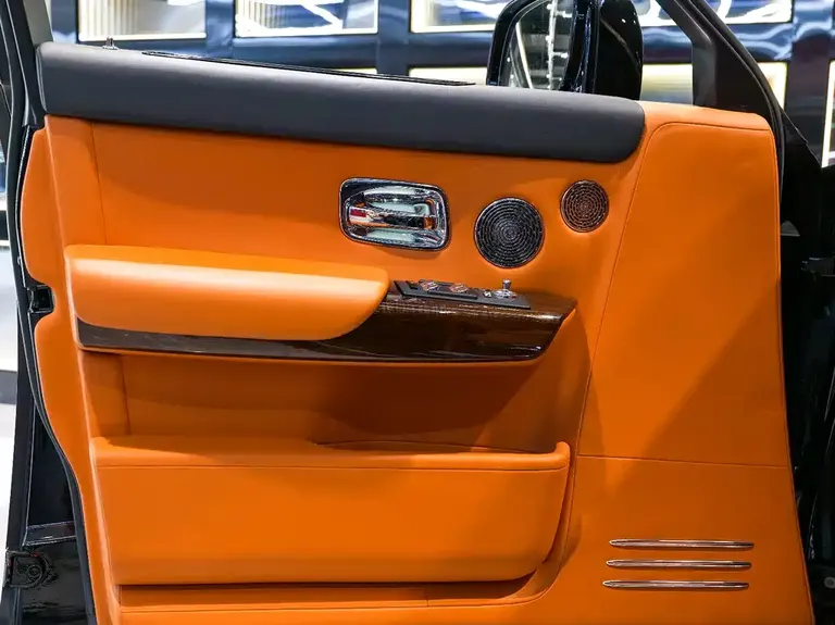 Rolls-Royce Phantom 6.7 L Extended EWB