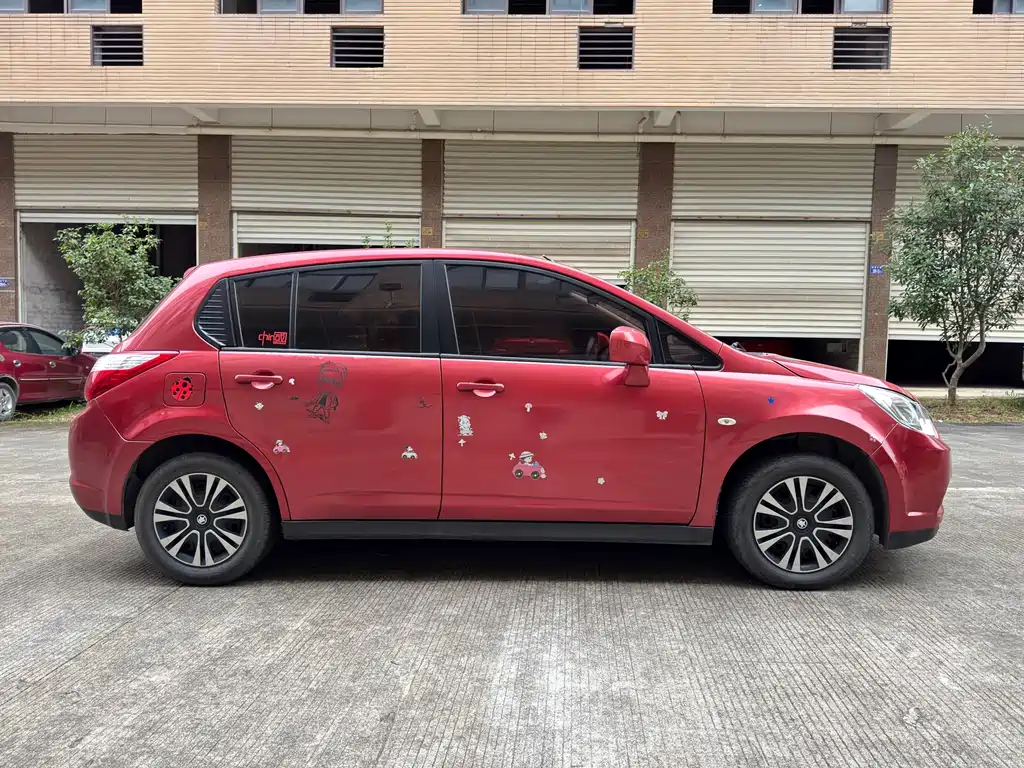 Venucia R50 1.6 L Manual Comfort