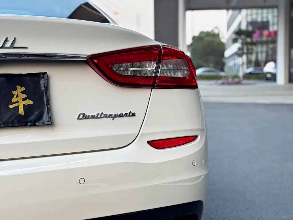 Quattroporte 3.0 T Standard