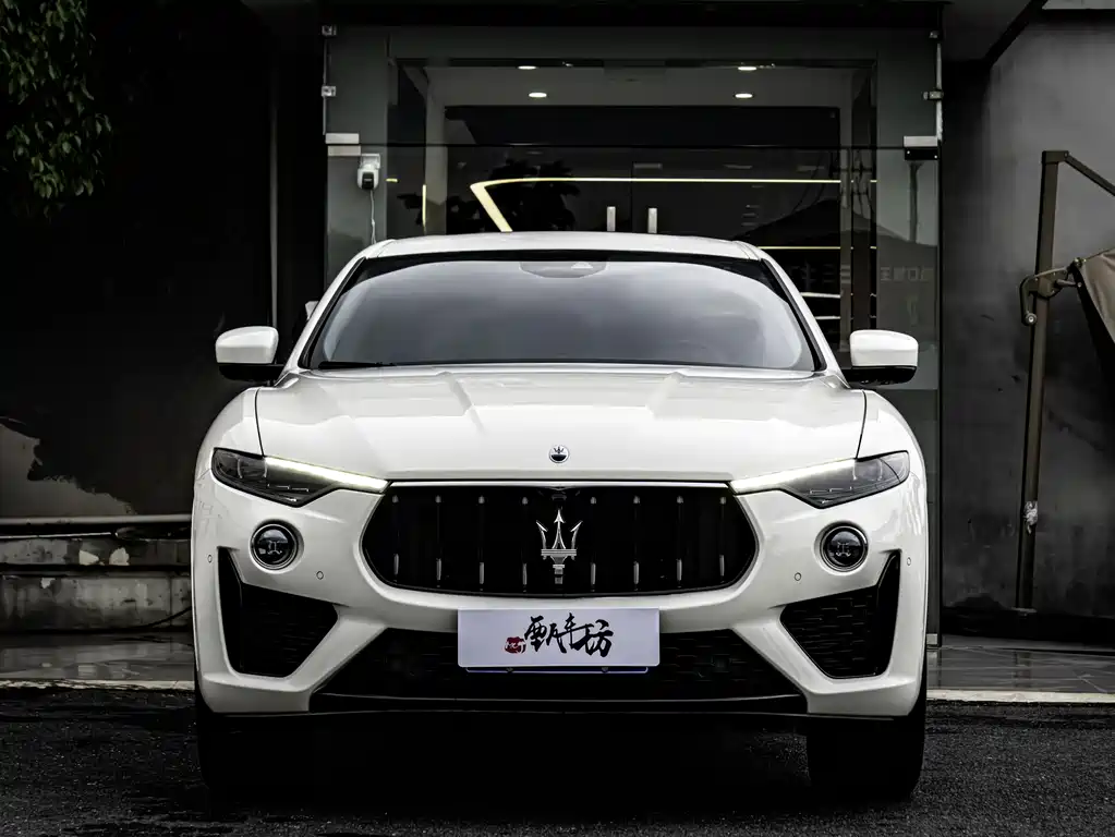 Levante 3.0 T Modena