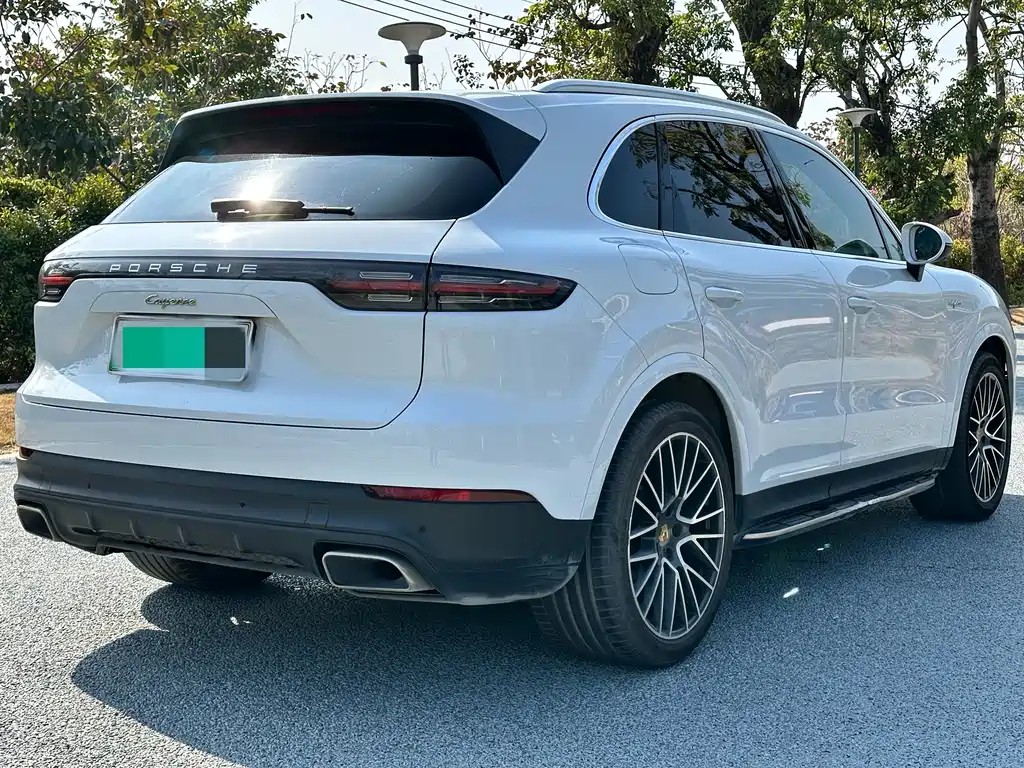 Cayenne NEV Cayenne E-Hybrid 2.0 T