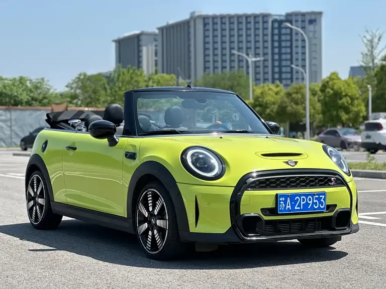 MINI 2.0 T COOPER S CABRIO Artist