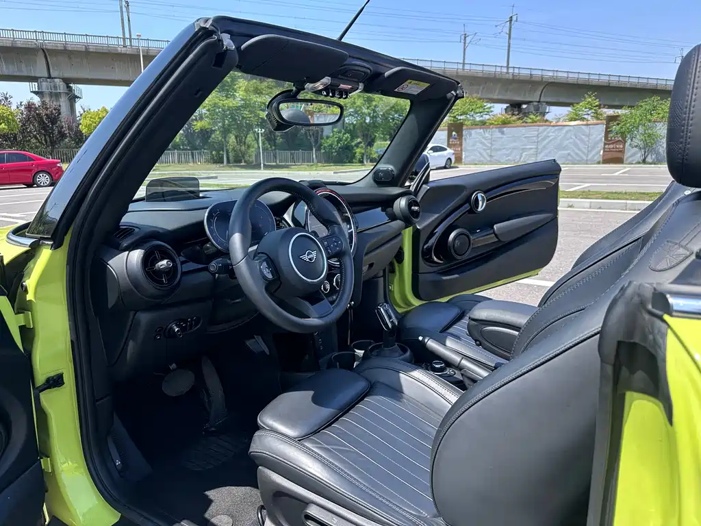 MINI 2.0 T COOPER S CABRIO Artist