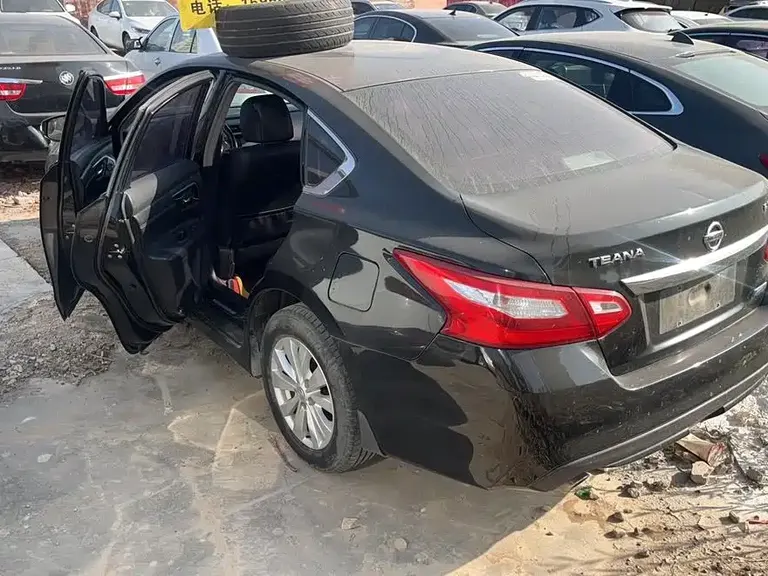 Nissan Teana Facelift 2.0 L XL Comfort