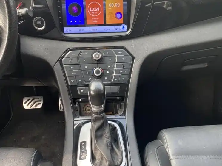 Ruiteng 2.0 TGI TST 4 WD Flagship